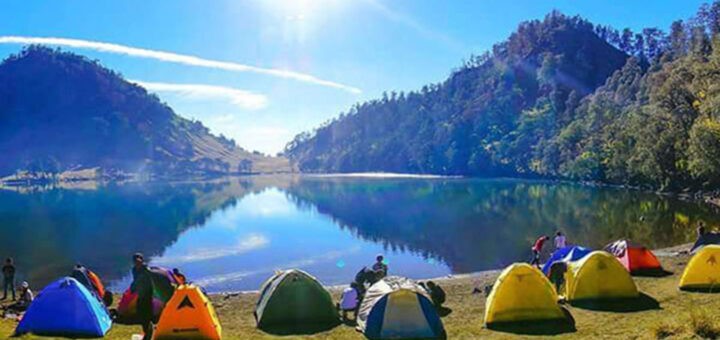 Camping on Kumbolo Lake under Mount Semeru